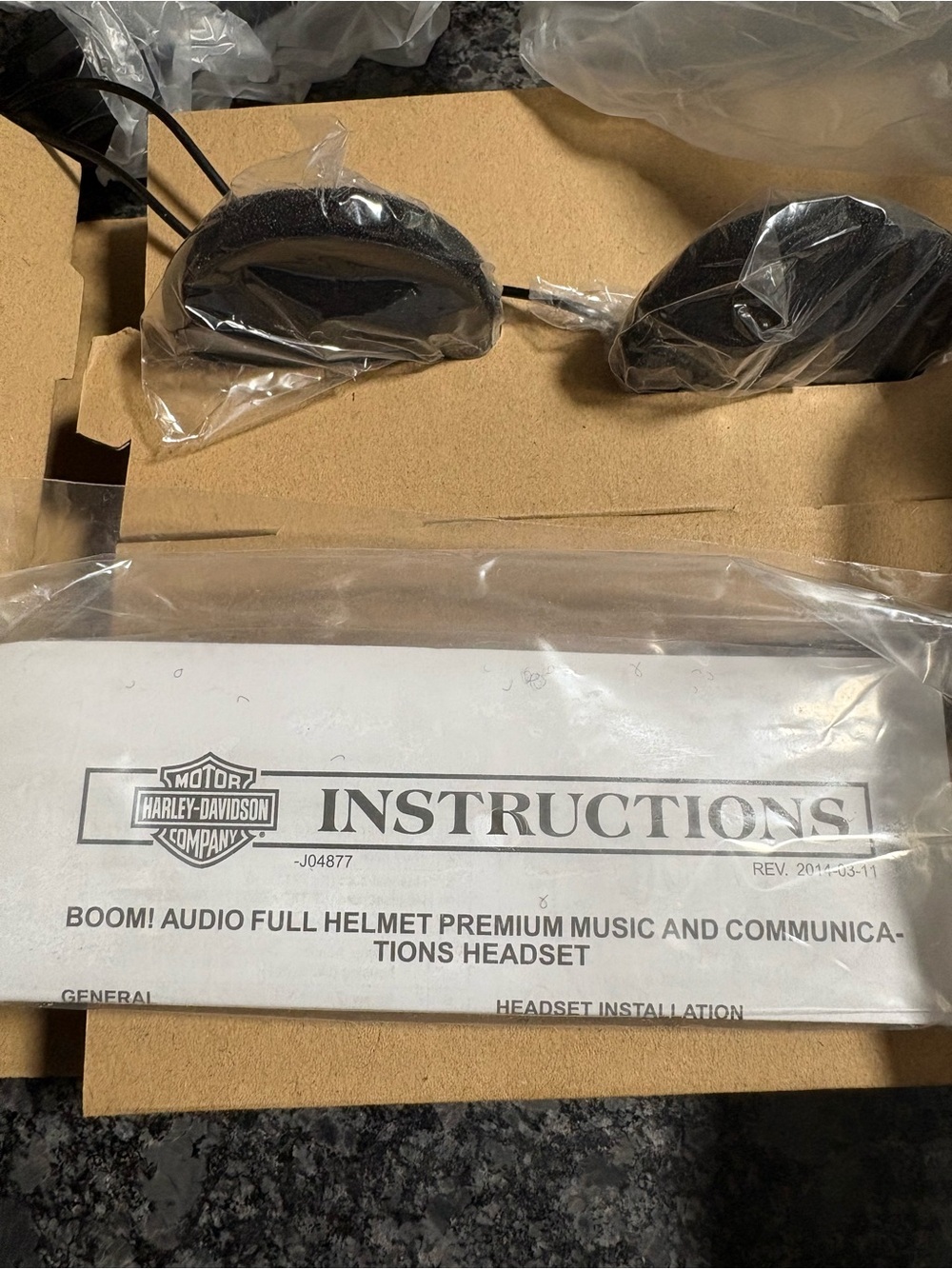 Full Helmet communications headset
